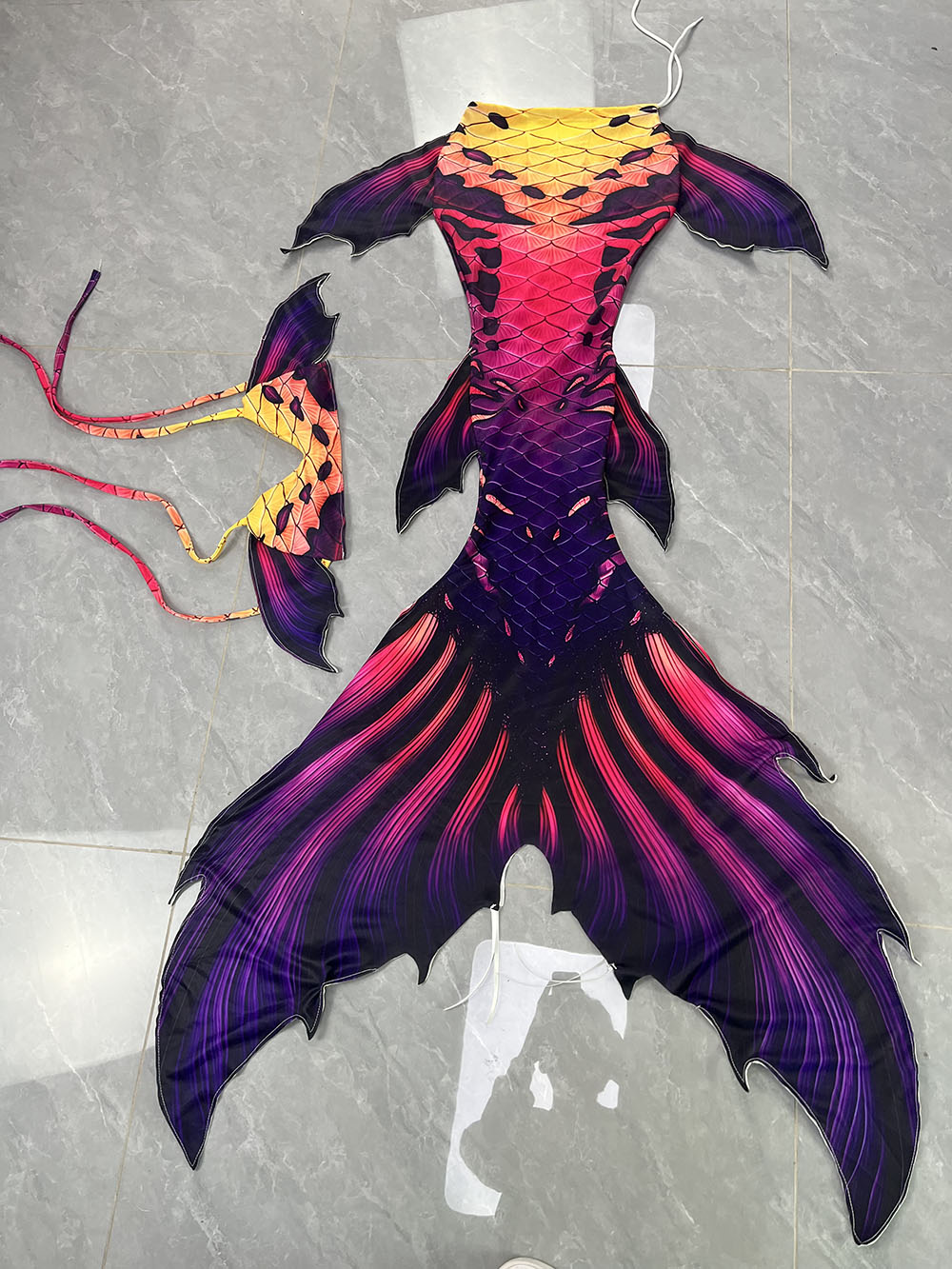 Original Color Mermaid Tail Me - Aquarium & Marine Museum Universiti Malaysia Sabah Kota Kinabalu Sabah review and price